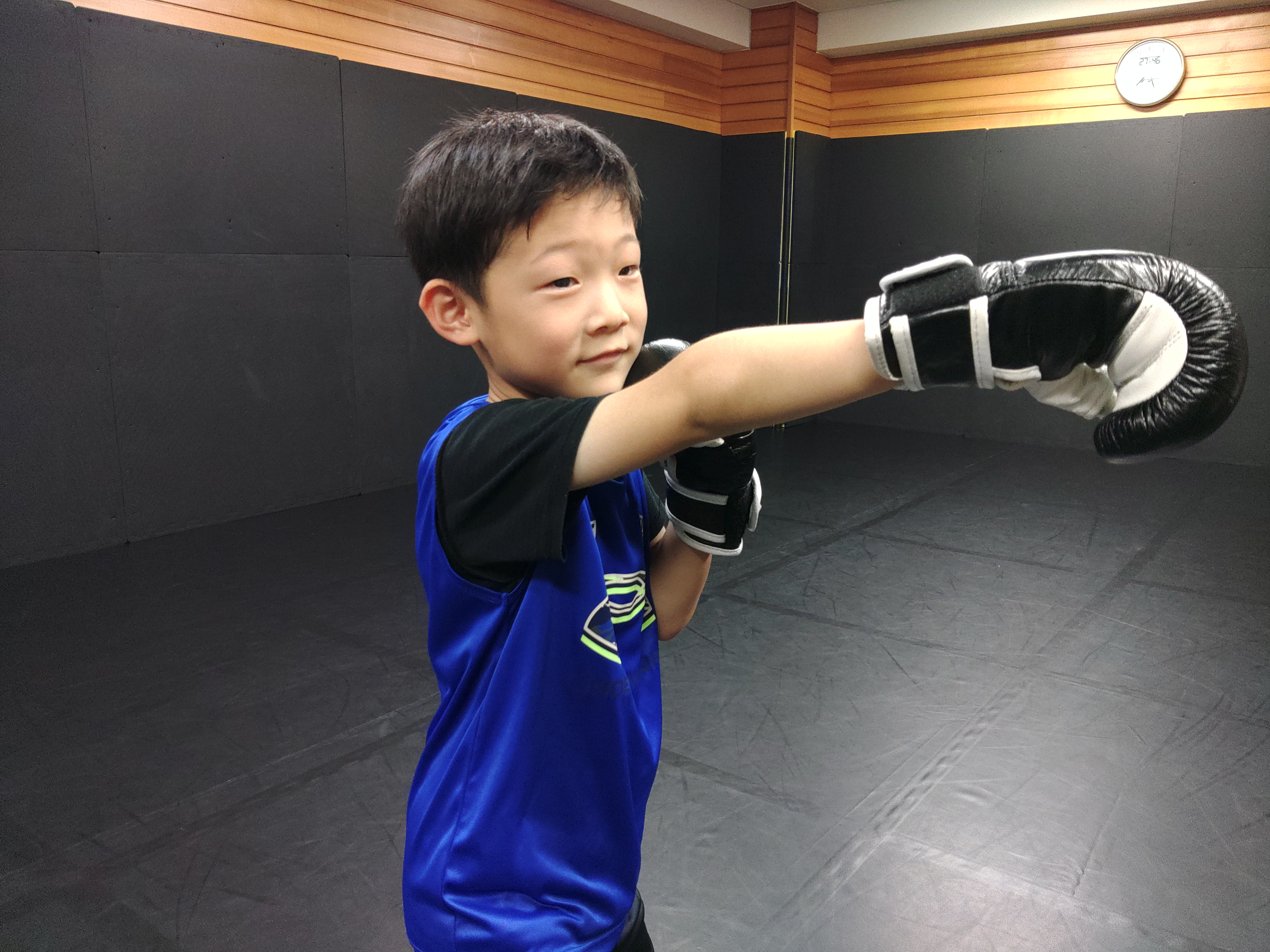 キッズもトレーニング | 徳島の格闘技ジムならNEST FIT MMA